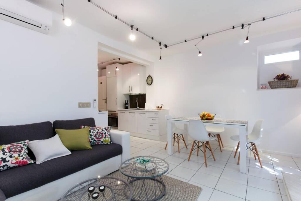 Joy4You Apt Near Beach And Center Split Exterior foto